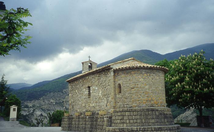 Chapelle Sainte-Madeleine , Castellet-les-Sausses, 2001. Cliché : Thomassin, Philippe, Roudoule, écomusée en terre gavotte.