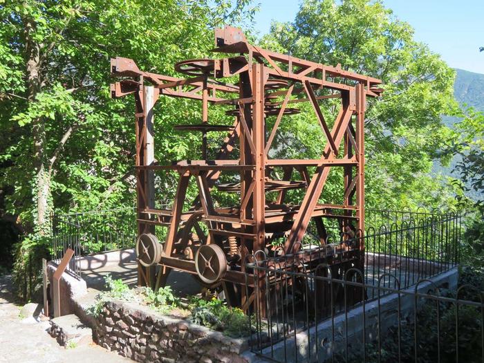 Câble transporteur de Roure. Cliché Philippe Thomassin, Roudoule.